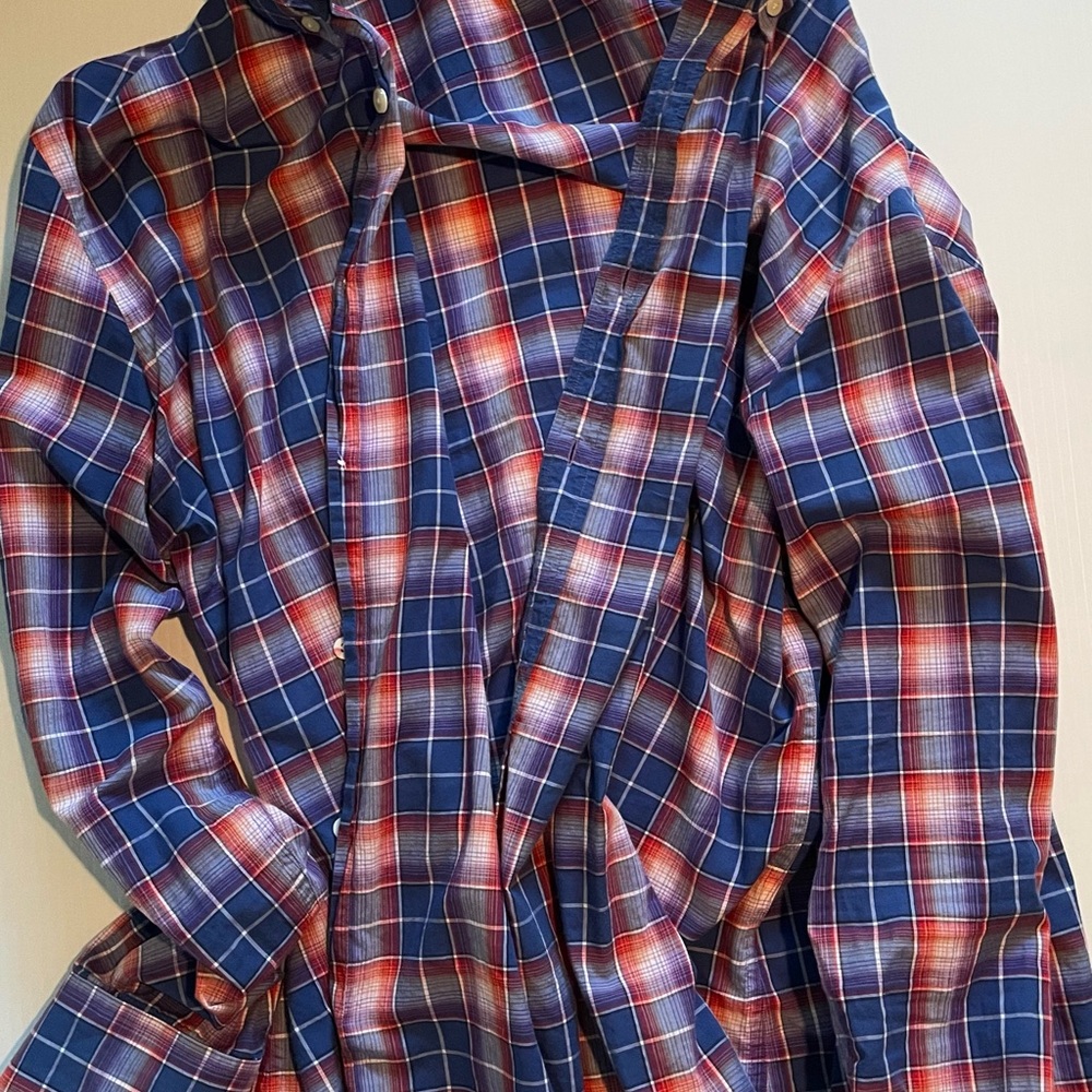 Vince men’s shirt